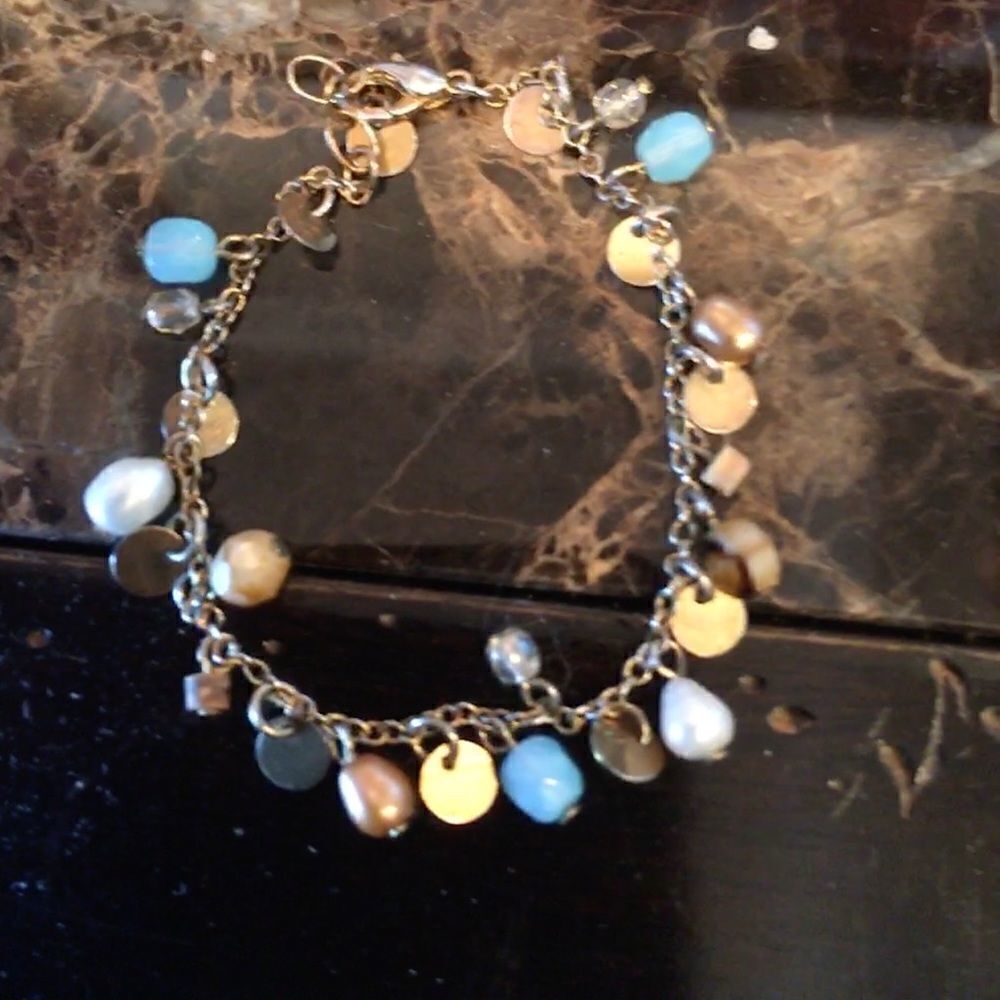 Single Strand Blue, Gold, White & Brown Bracelet